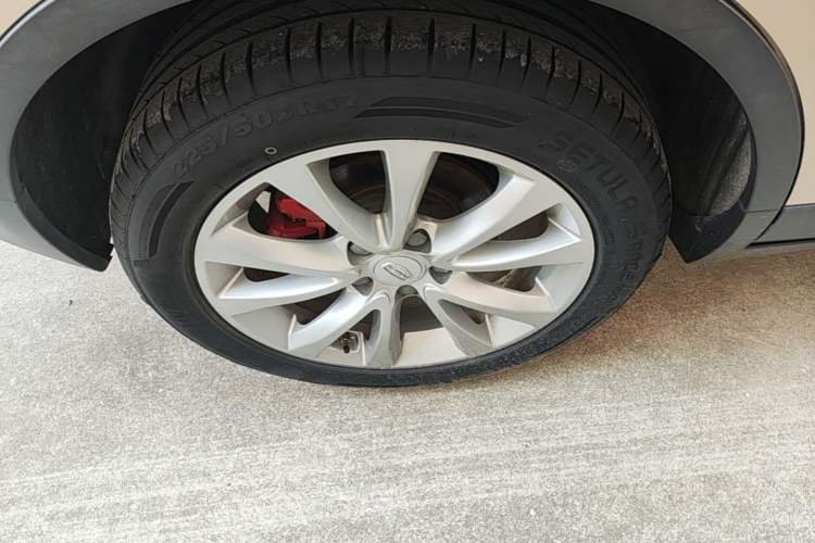 Used Geely Auto Emgrand GS 2016 Sport Edition 1.8L Automatic LingShang Model Right Rear Wheel Hub