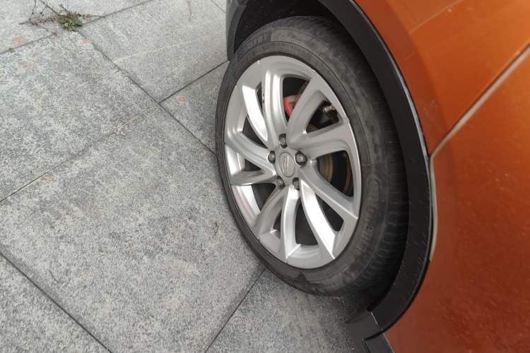 Used Geely Auto Emgrand GS 2016 Sport Edition 1.3T Automatic ZhenShang Model Right Rear Wheel Hub