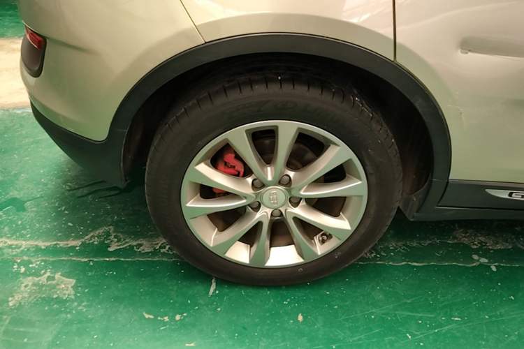 Used Geely Auto Emgrand GS 2016 Sport Edition 1.3T Automatic LingShang Model Right Rear Wheel Hub