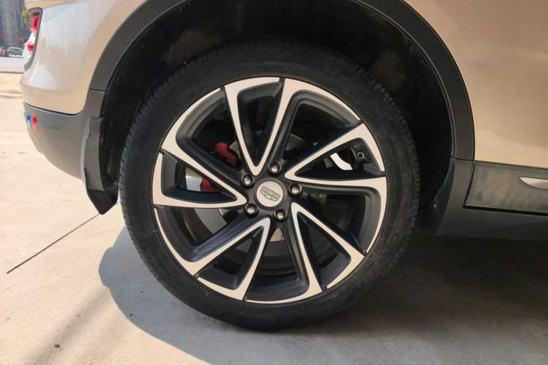 Used Geely Auto Emgrand GS 2016 Sport Edition 1.3T Automatic ZhenShang Model Right Rear Wheel Hub