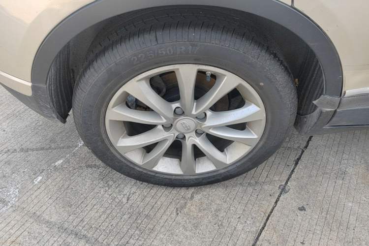 Used Geely Auto Emgrand GS 2016 Elegant Edition 1.8L Manual LingShang Model Right Rear Wheel Hub