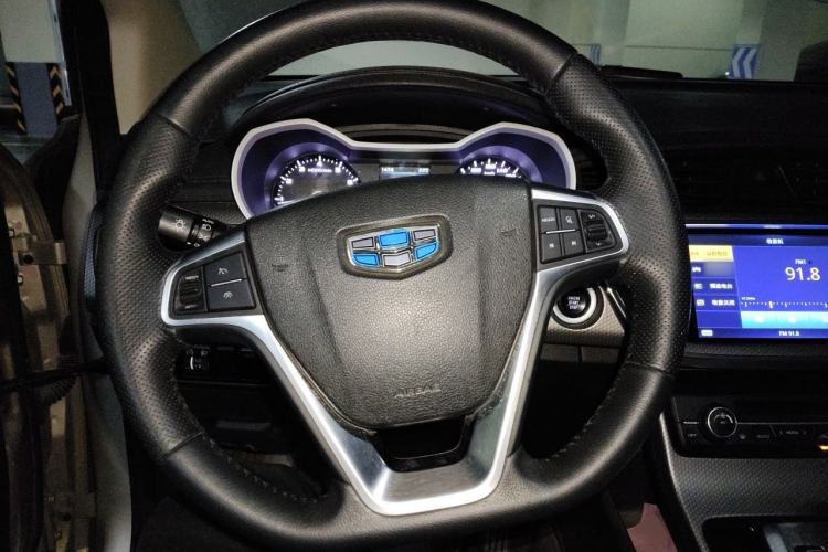 Used Geely Auto Emgrand GS 2016 Elegant Edition 1.8L Automatic LingShang Model Steering Wheel