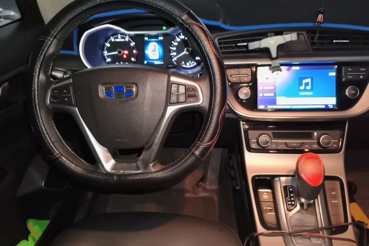 Used Geely Auto Emgrand GS 2016 Elegant Edition 1.8L Automatic LingShang Model Steering Wheel