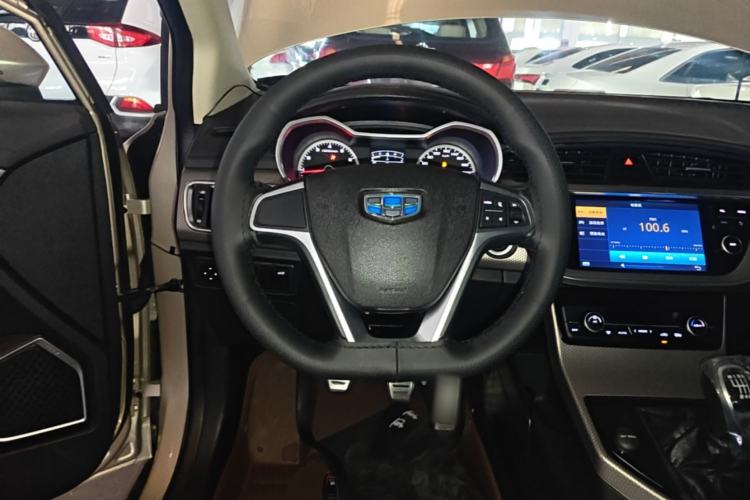 Used Geely Auto Emgrand GS 2016 Sports Edition 1.8L Manual LingShang Model Steering Wheel