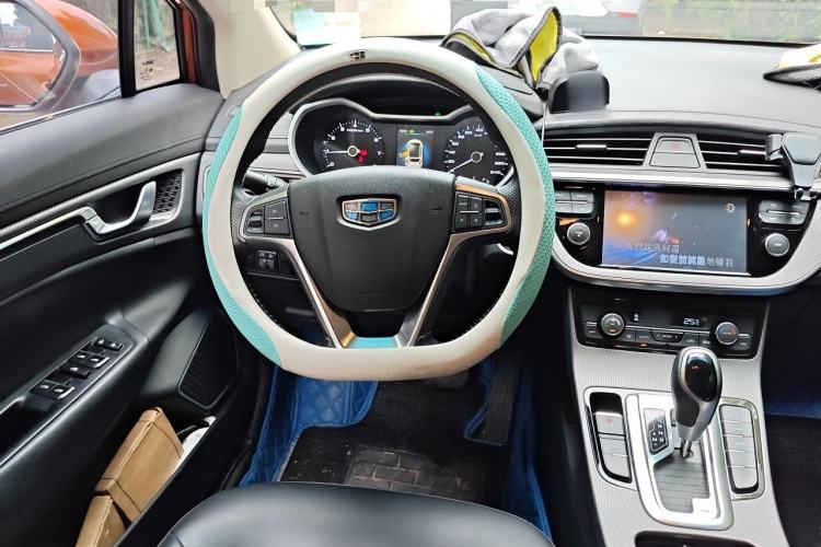Used Geely Auto Emgrand GS 2016 Elegant Edition 1.8L Automatic LingShang Model Steering Wheel