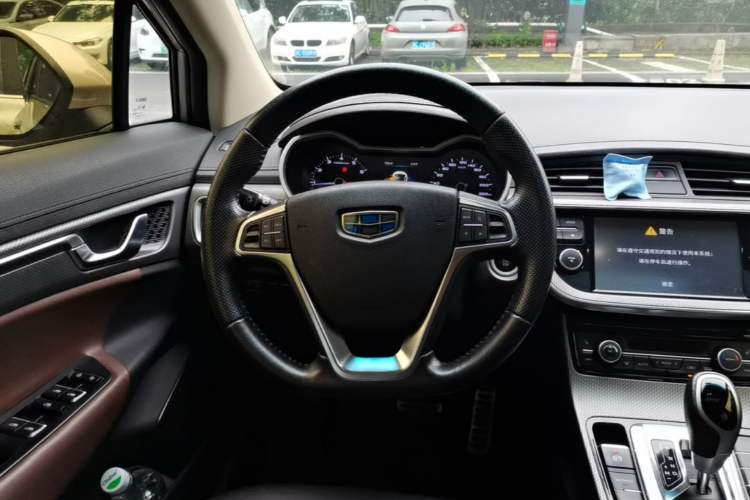 Used Geely Auto Emgrand GS 2016 Elegant Edition 1.3T Automatic ZhenShang Model Steering Wheel