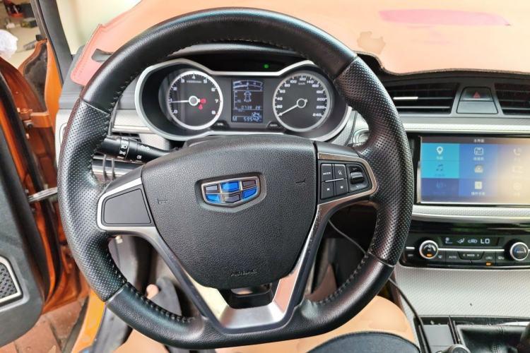 Used Geely Auto Emgrand GS 2016 Elegant Edition 1.8L Manual Fashion Model Steering Wheel