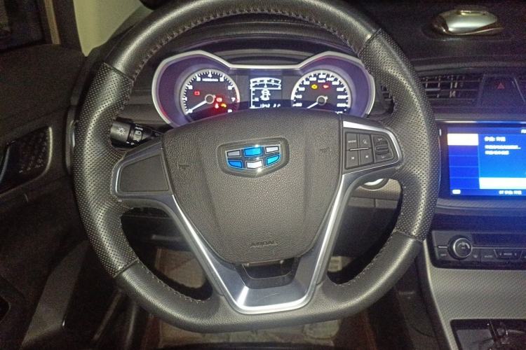 Used Geely Auto Emgrand GS 2016 Sports Edition 1.8L Manual LingShang Model Steering Wheel