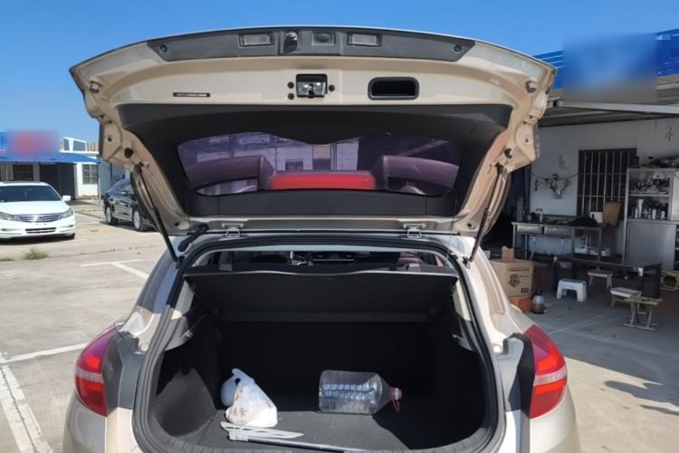 Used Geely Auto Emgrand GS 2016 Sports Edition 1.8L Manual LingShang Model Trunk