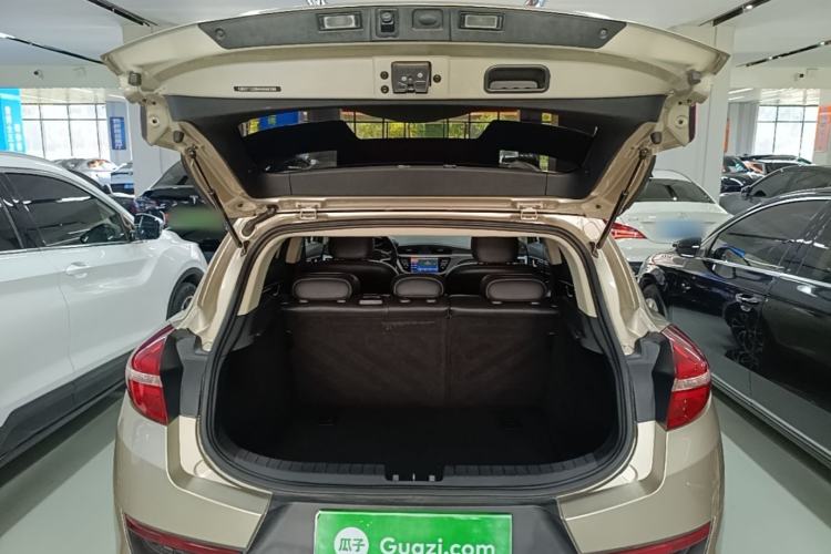 Used Geely Auto Emgrand GS 2016 Sport Edition 1.3T Automatic ZhenShang Model Trunk