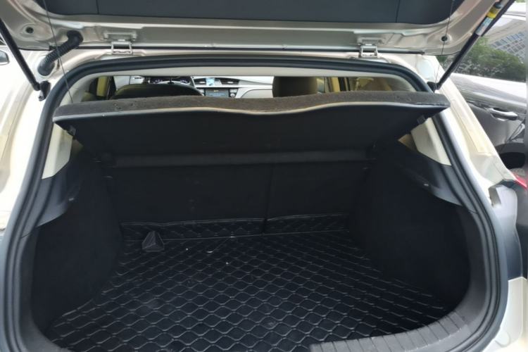 Used Geely Auto Emgrand GS 2016 Elegant Edition 1.3T Automatic ZhenShang Model Trunk