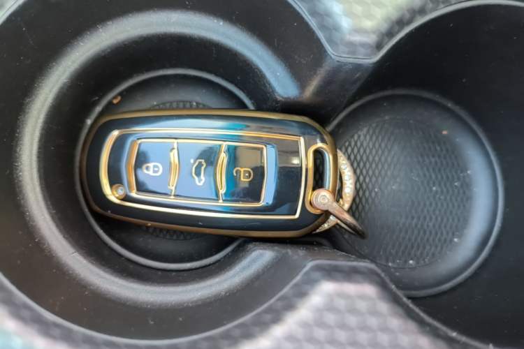 Used Geely Auto Emgrand GS 2016 Sports Edition 1.8L Manual LingShang Model Vehicle Key