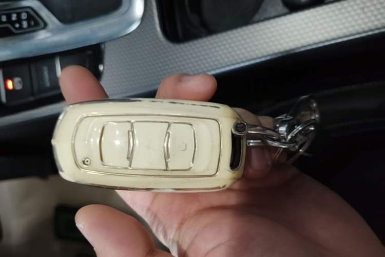 Used Geely Auto Emgrand GS 2016 Elegant Edition 1.3T Automatic LingShang Model Vehicle Key