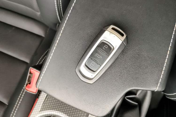 Used Geely Auto Emgrand GS 2016 Elegant Edition 1.3T Manual LingShang Model Vehicle Key