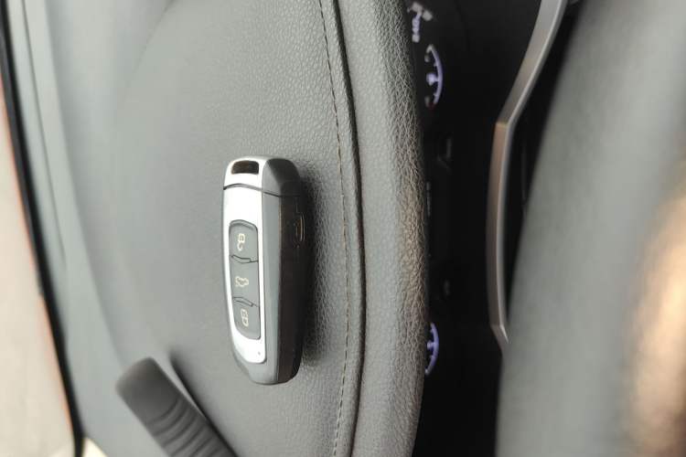 Used Geely Auto Emgrand GS 2016 Sport Edition 1.3T Automatic ZhenShang Model Vehicle Key