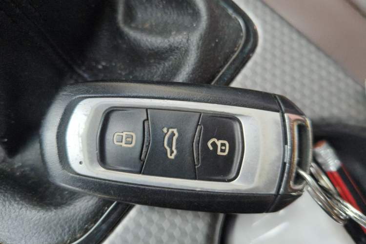 Used Geely Auto Emgrand GS 2016 Sports Edition 1.8L Manual LingShang Model Vehicle Key