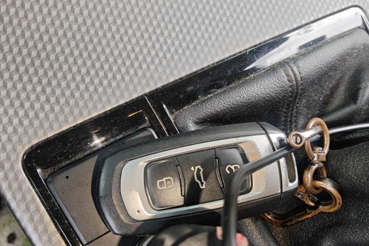 Used Geely Auto Emgrand GS 2016 Elegant Edition 1.8L Manual LingShang Model Vehicle Key