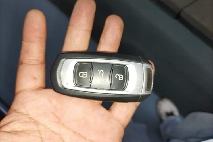Used Geely Auto Emgrand GS 2016 Sport Edition 1.3T Automatic LingShang Model Vehicle Key