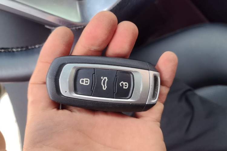Used Geely Auto Emgrand GS 2016 Sport Edition 1.3T Automatic LingShang Model Vehicle Key