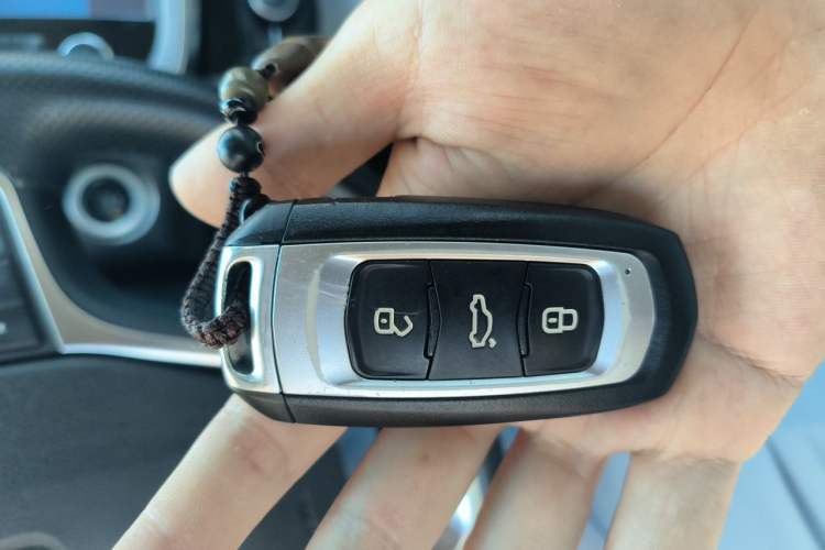 Used Geely Auto Emgrand GS 2016 Sport Edition 1.3T Automatic ZhenShang Model Vehicle Key