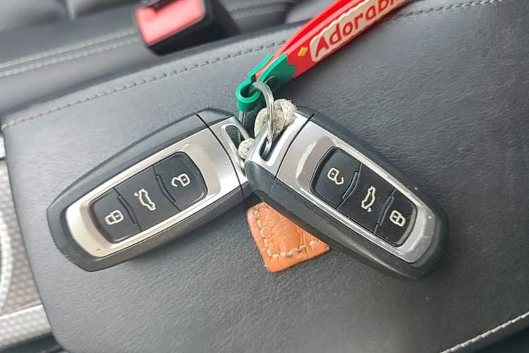 Used Geely Auto Emgrand GS 2016 Elegant Edition 1.8L Manual LingShang Model Vehicle Key