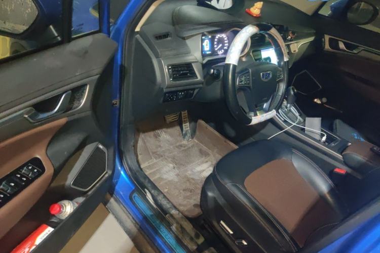 Used Geely Auto Emgrand GS 2017 Sport Edition 1.3T Automatic Smart Connectivity Model Driver Seat