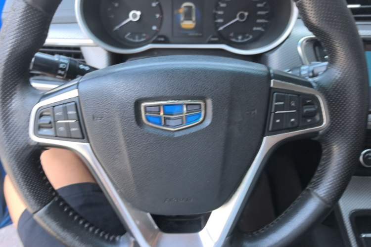 Used Geely Auto Emgrand GS 2017 Sport Edition 1.3T Automatic Smart Connectivity Model Steering Wheel