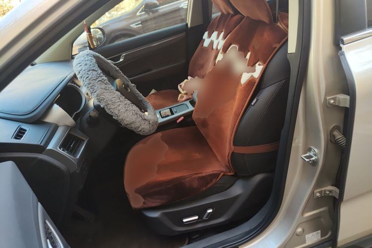 Used Geely Auto Emgrand GS 2017 Sport Edition 1.3T Automatic Smart Connectivity Model Left Front Seat