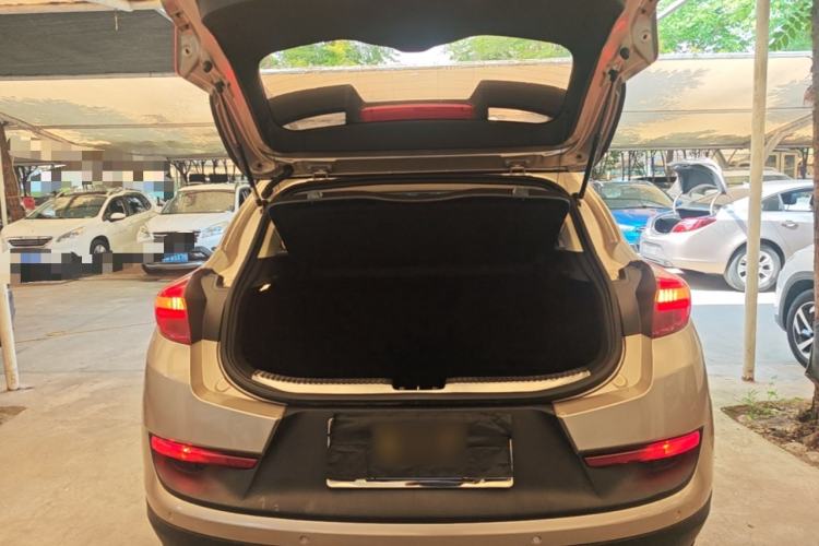 Used Geely Auto Emgrand GS 2017 Sport Edition 1.3T Automatic Smart Connectivity Model Trunk