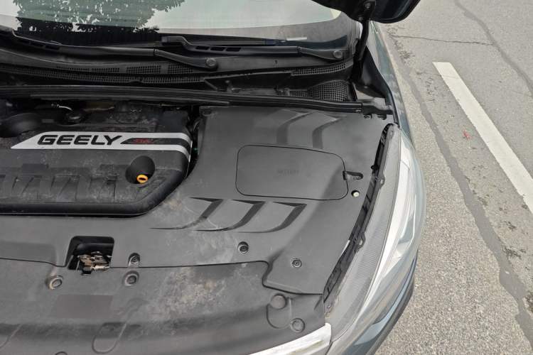 Used Geely Auto Emgrand GS 2017 Sport Edition 1.3T Automatic Smart Connectivity Model Engine Bay Left