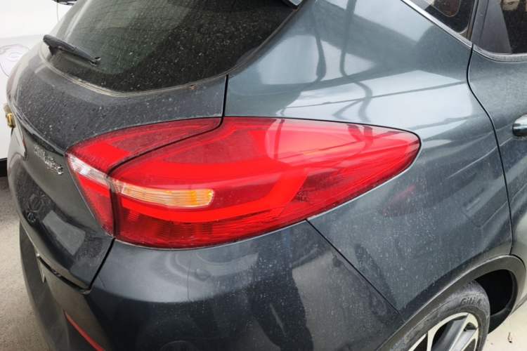 Used Geely Auto Emgrand GS 2017 Sport Edition 1.3T Automatic Smart Connectivity Model Right Rear Taillight