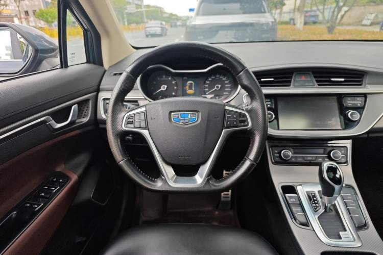 Used Geely Auto Emgrand GS 2017 Sport Edition 1.3T Automatic Smart Connectivity Model Steering Wheel