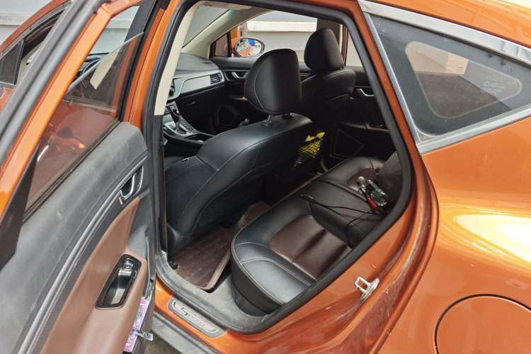 Used Geely Auto Emgrand GS 2017 Sport Edition 1.3T Automatic Smart Connectivity Model Left Rear Seat