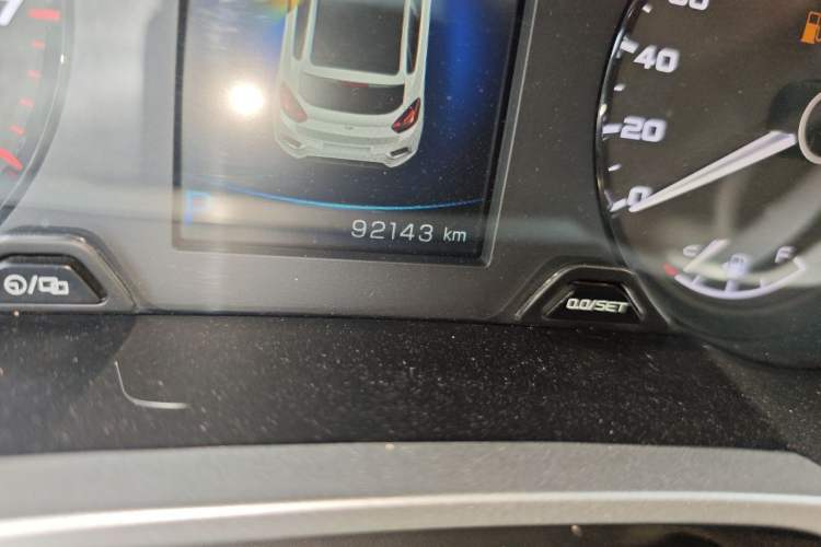 Used Geely Auto Emgrand GS 2017 Sport Edition 1.3T Automatic Smart Connectivity Model Odometer Close Up