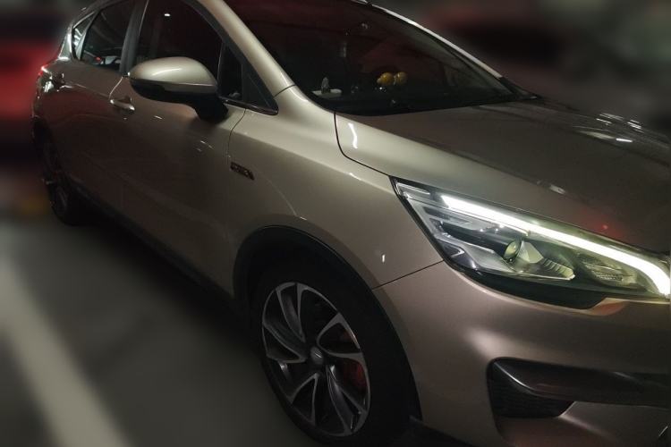 Used Geely Auto Emgrand GS 2017 Sport Edition 1.3T Automatic Smart Connectivity Model Front Right 45 Deg