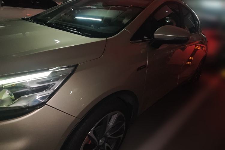 Used Geely Auto Emgrand GS 2017 Sport Edition 1.3T Automatic Smart Connectivity Model Guazi used car, China used car export, Used car for sale, Used  cars, Cheapest cars for sale