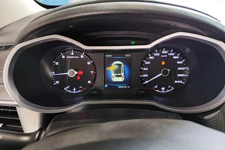 Used Geely Auto Emgrand GS 2017 Sport Edition 1.3T Automatic Smart Connectivity Model Instrument Cluster