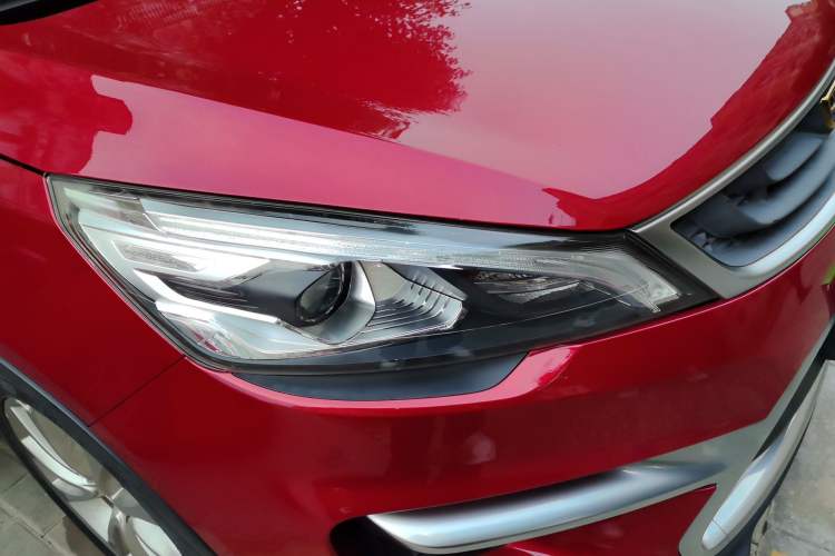 Used Geely Auto Emgrand GS 2017 Elegant Edition 1.3T Automatic Smart Connectivity Model Right Front Headlight