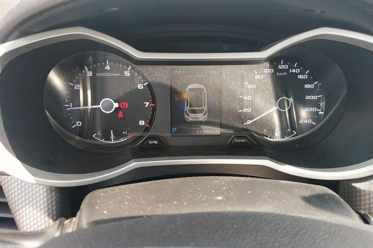 Used Geely Auto Emgrand GS 2017 Sport Edition 1.3T Automatic Smart Connectivity Model Odometer Close Up