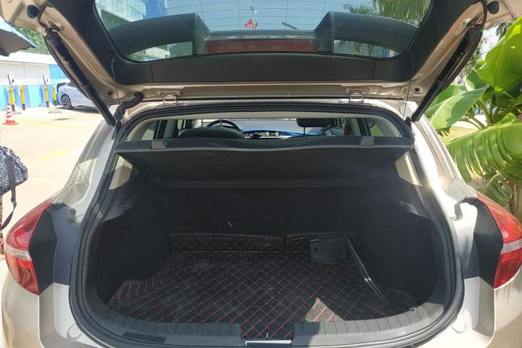 Used Geely Auto Emgrand GS 2017 Sport Edition 1.3T Automatic Smart Connectivity Model Trunk