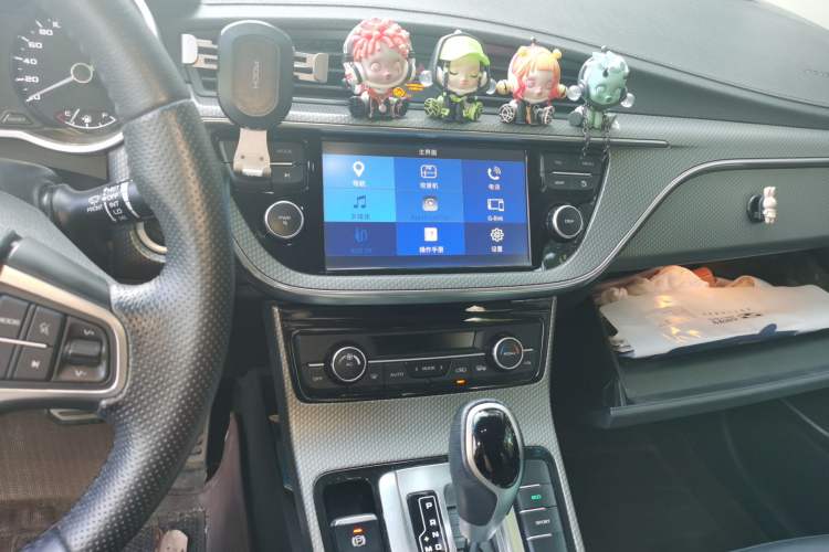 Used Geely Auto Emgrand GS 2017 Sport Edition 1.3T Automatic Smart Connectivity Model Audio And AC Panel