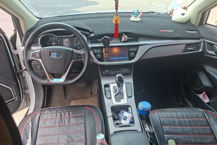Used Geely Auto Emgrand GS 2017 Sport Edition 1.3T Automatic Smart Connectivity Model Center Console
