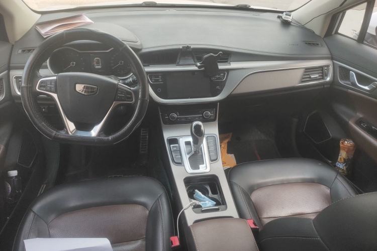 Used Geely Auto Emgrand GS 2017 Sport Edition 1.3T Automatic Smart Connectivity Model Center Console