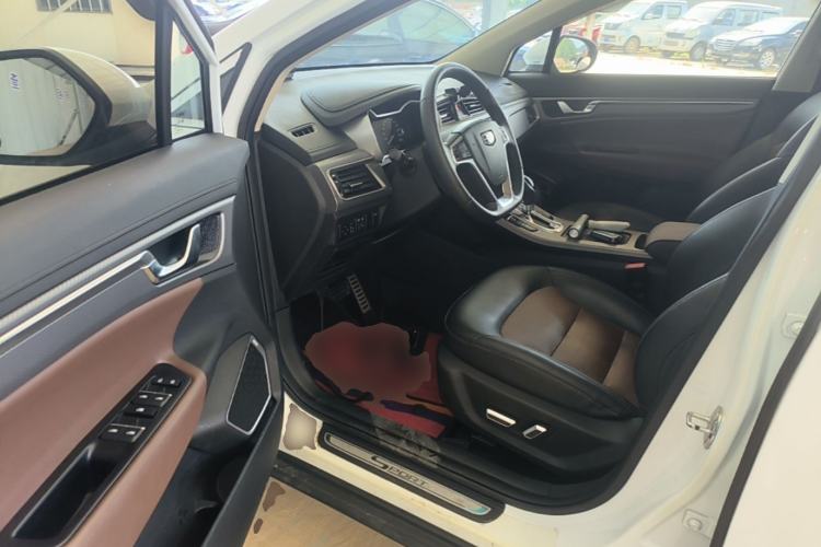 Used Geely Auto Emgrand GS 2017 Sport Edition 1.3T Automatic Smart Connectivity Model Driver Seat