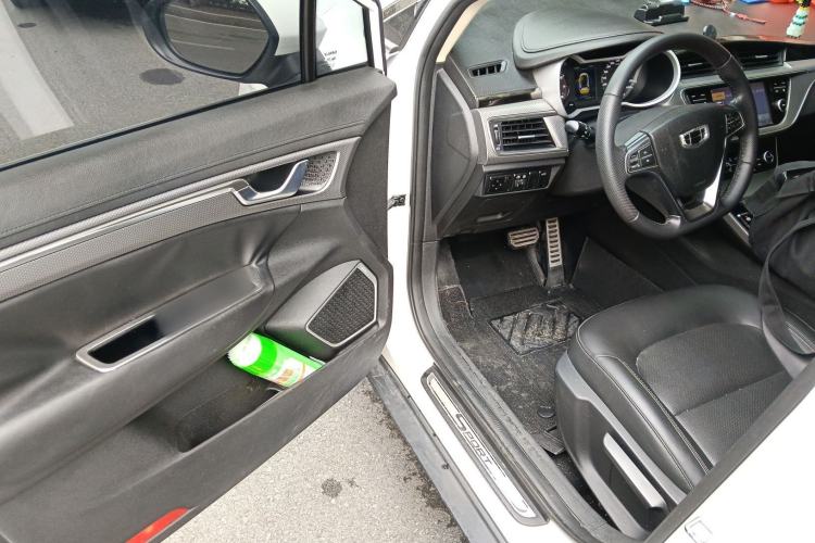 Used Geely Auto Emgrand GS 2017 Sport Edition 1.3T Automatic Smart Connectivity Model Driver Seat