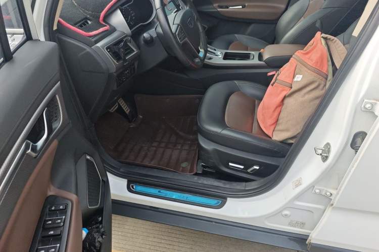 Used Geely Auto Emgrand GS 2017 Sport Edition 1.3T Automatic Smart Connectivity Model Driver Seat