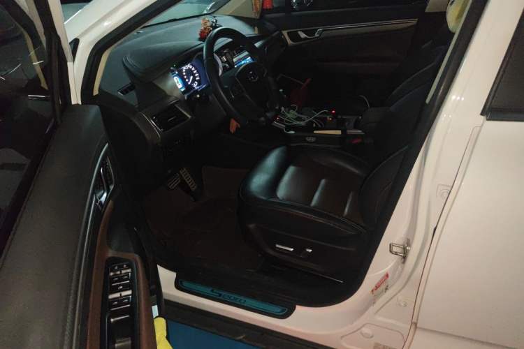 Used Geely Auto Emgrand GS 2017 Sport Edition 1.3T Automatic Smart Connectivity Model Driver Seat