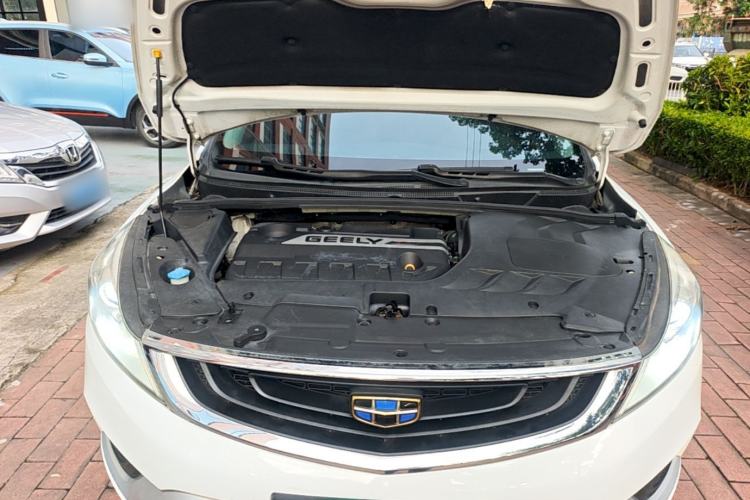 Used Geely Auto Emgrand GS 2017 Elegant Edition 1.3T Automatic Smart Connectivity Model Engine Bay