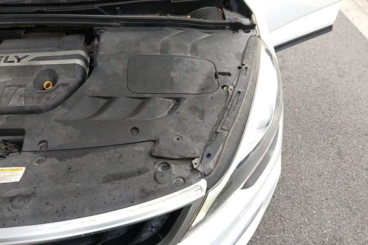 Used Geely Auto Emgrand GS 2017 Sport Edition 1.3T Automatic Smart Connectivity Model Engine Bay Left