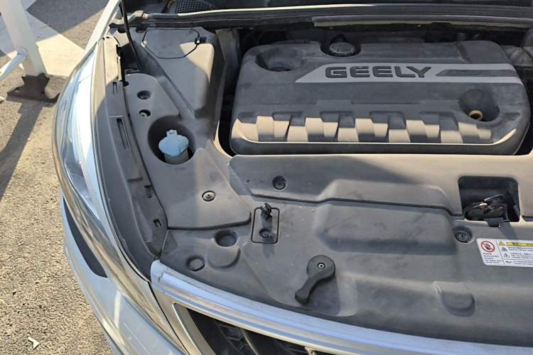 Used Geely Auto Emgrand GS 2017 Sport Edition 1.3T Automatic Smart Connectivity Model Engine Bay Right